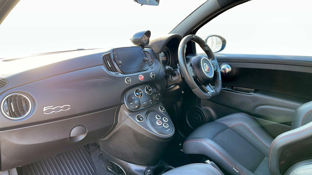 Abarth 695 Manual Black #11