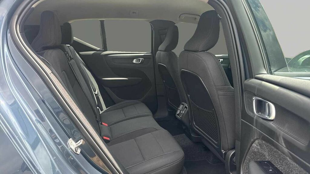 Volvo XC40 Momentum, T3 NK21MRO Blue #6