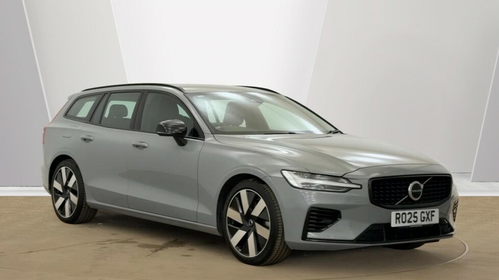 Volvo V60 Plus, T6 Awd Plug-in Hybrid, Dark Grey