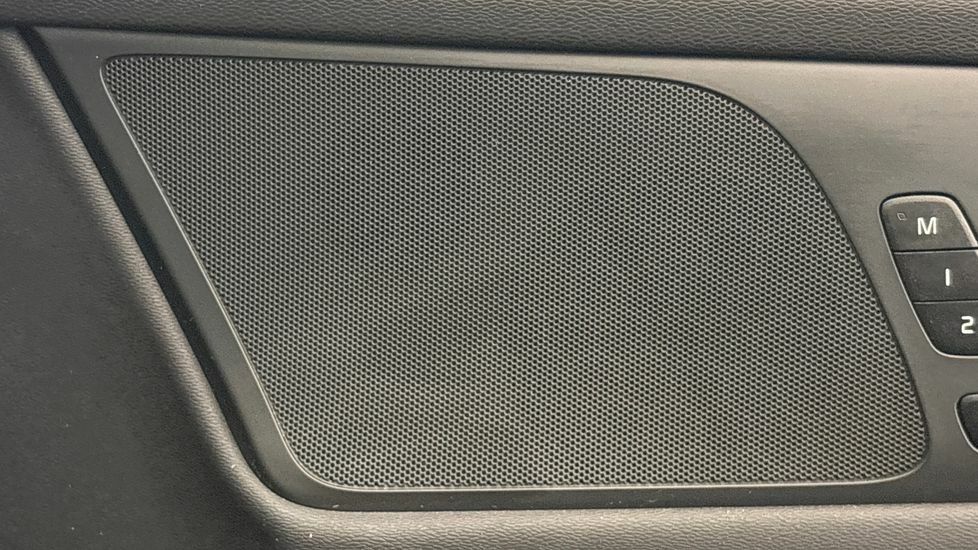 Volvo V60 Ultra Grey #26