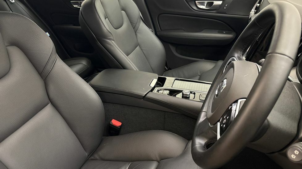 Volvo V60 Ultra Grey #28