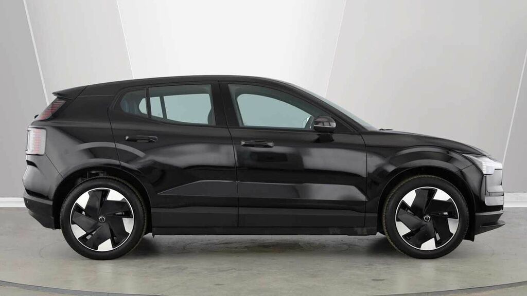 Volvo EX30 200Kw Sm Extended Range Plus 69Kwh Black #2