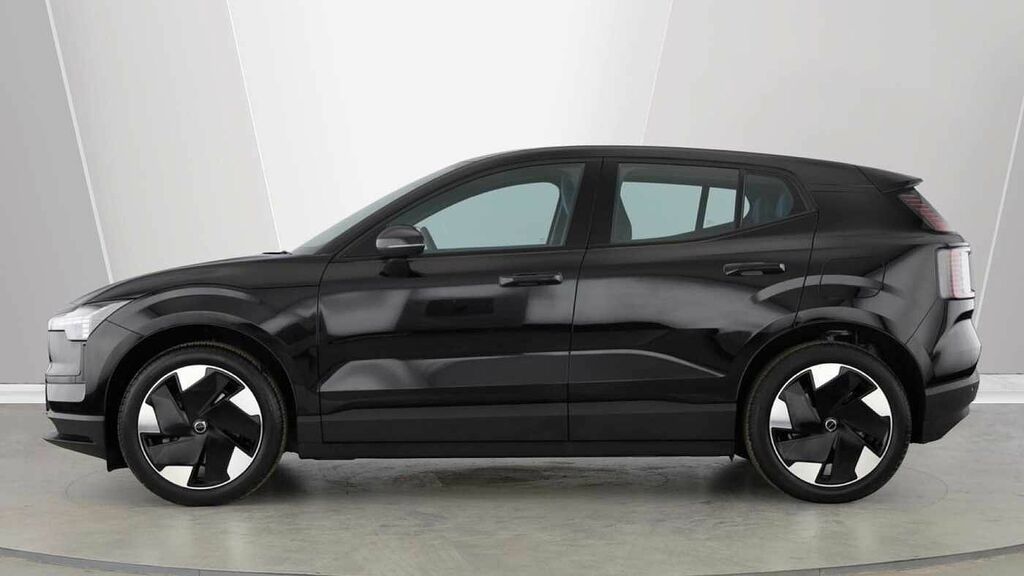 Volvo EX30 200Kw Sm Extended Range Plus 69Kwh Black #6