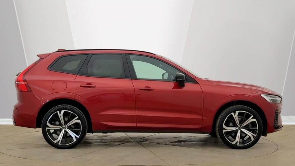 Volvo XC60 2.0 T8 455 Rc Phev Ultimate Dark Awd Gtron Red #2