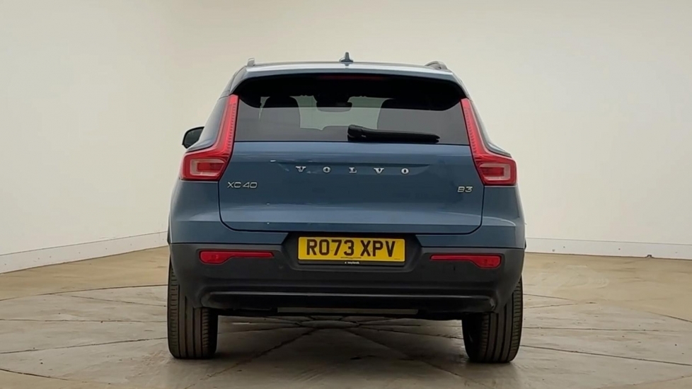Volvo XC40 2.0 B3p Plus Dark Blue #4