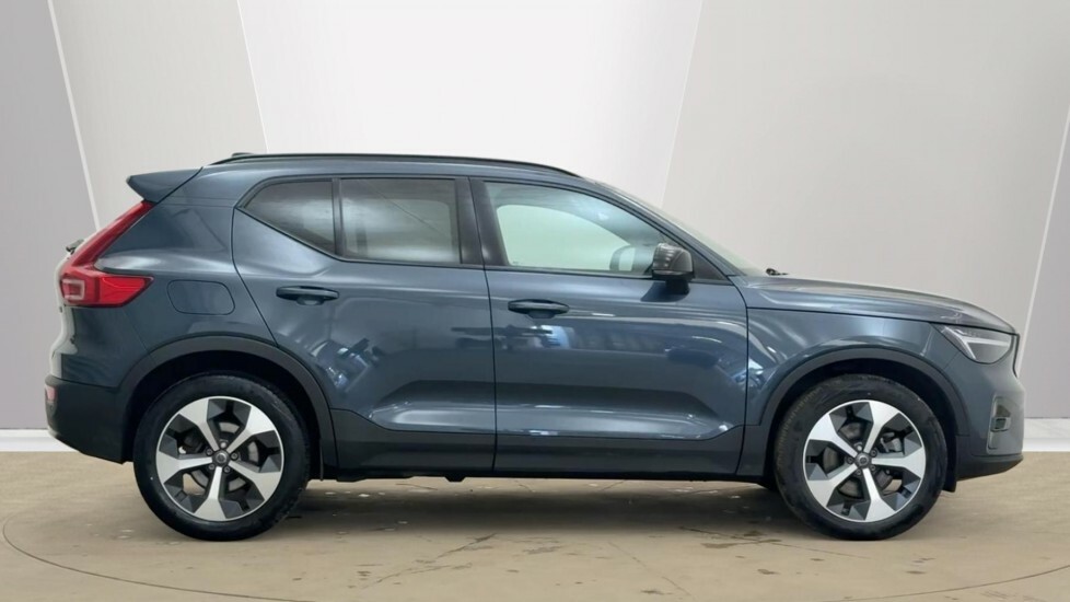 Volvo XC40 Plus, B4 Mild Hybrid, Spare Wheel-pilot As Blue #2
