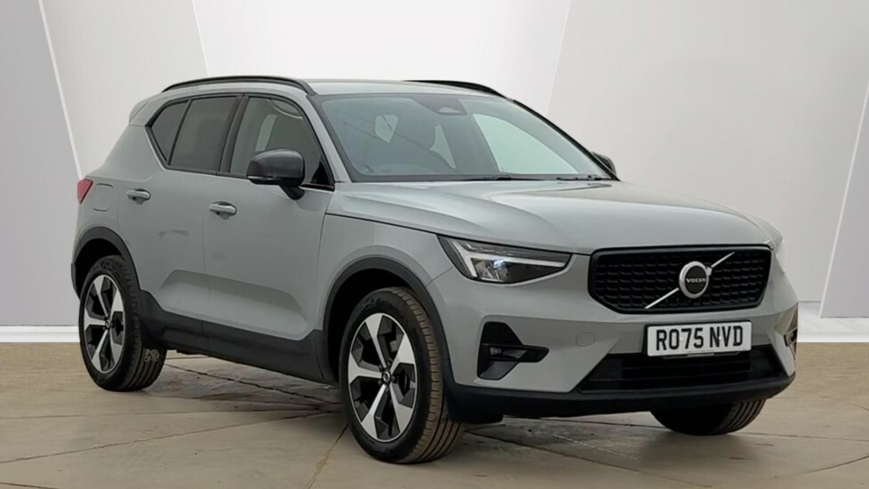 Volvo XC40 2.0 B3p Plus Dark Grey
