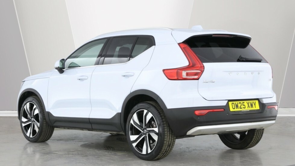 Volvo XC40 2.0 B3p Ultra Dark Blue #5