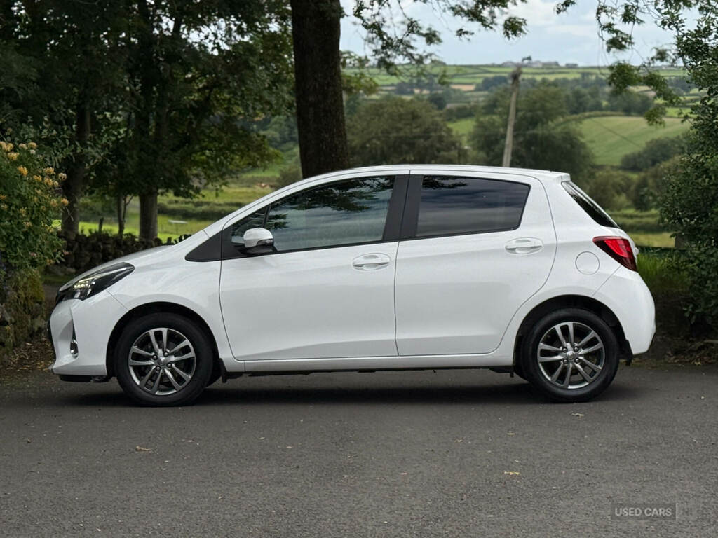 Toyota Yaris 1.33 Vvt-i Icon White #6