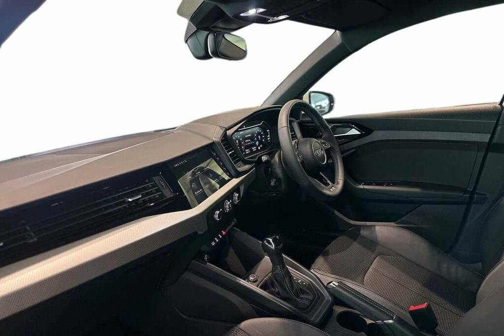 Audi A1 35 Tfsi S Line S Tronic BJ75EKL White #2
