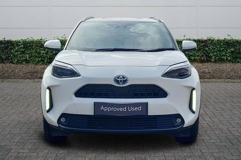Toyota Yaris Cross 1.5 Hybrid Design Cvt FT73TDO White #3