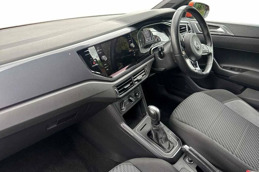 Volkswagen Polo 1.0 Tsi 115 R-line Dsg BK21EWX Orange #2