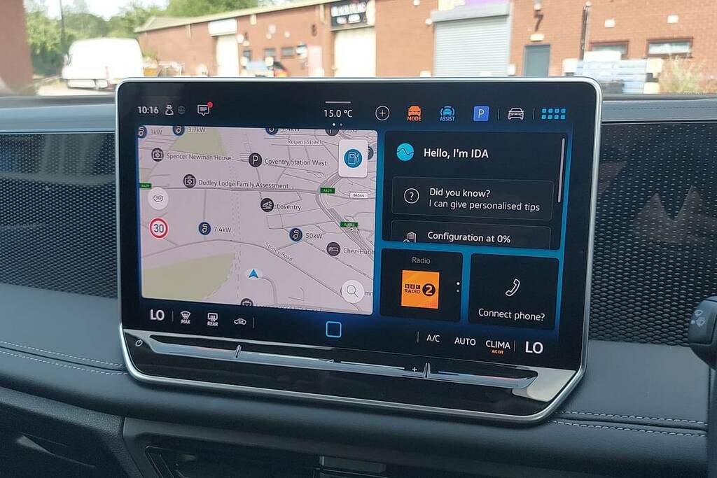 Volkswagen Tiguan 1.5 Etsi 150 Match Dsg WU74GYP White #3