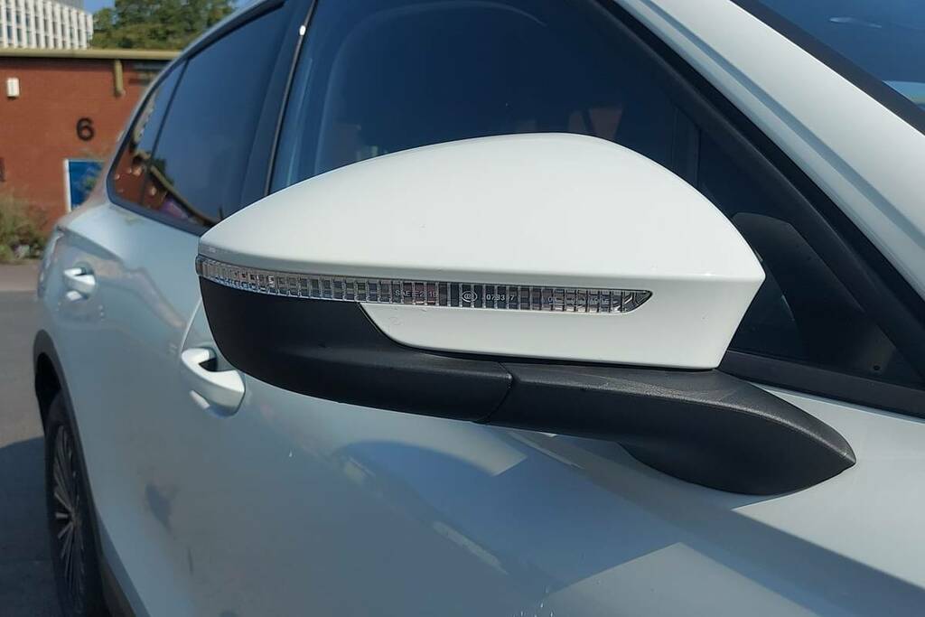 Volkswagen Tiguan 1.5 Etsi 150 Match Dsg WU74GYP White #5