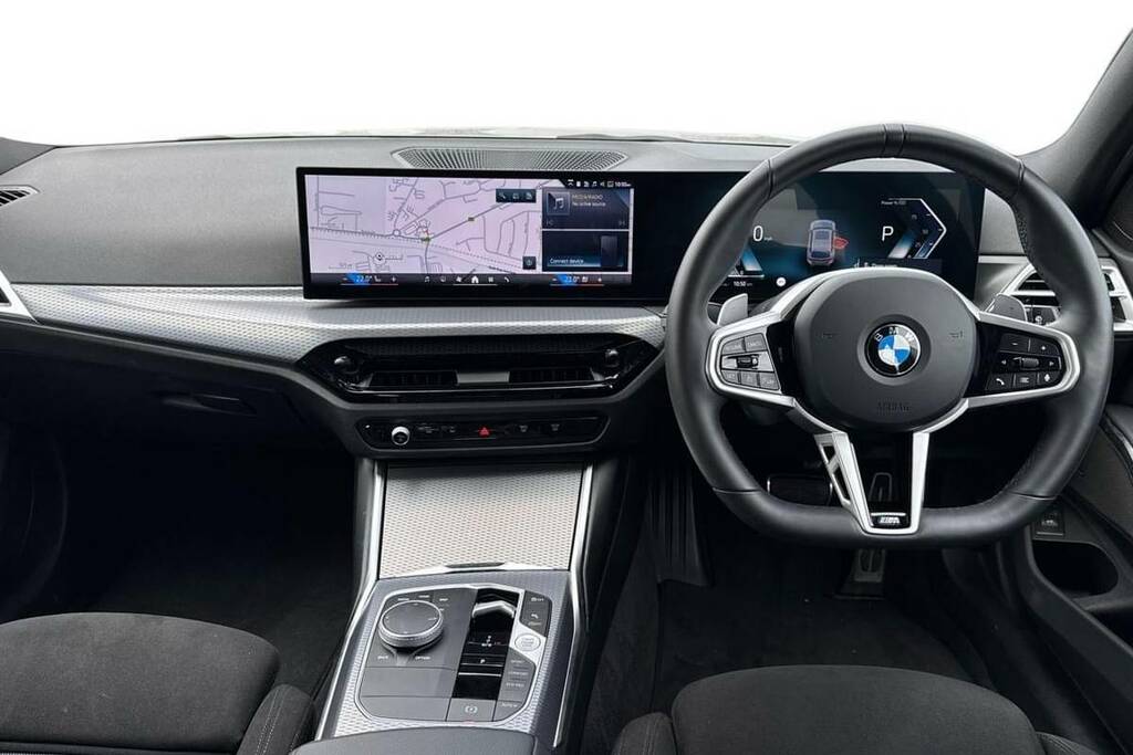 BMW 3 Series 320I M Sport Step FY75WLR Grey #4