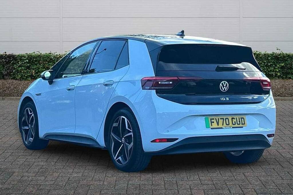 Volkswagen ID.3 150Kw Family Pro Performance 58Kwh FV70GUD White #3