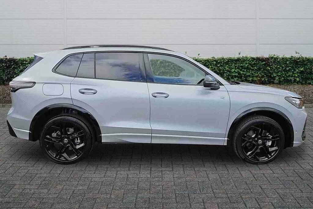 Volkswagen Tiguan 2.0 Tsi 265 4Motion Black Edition Dsg Silver #4