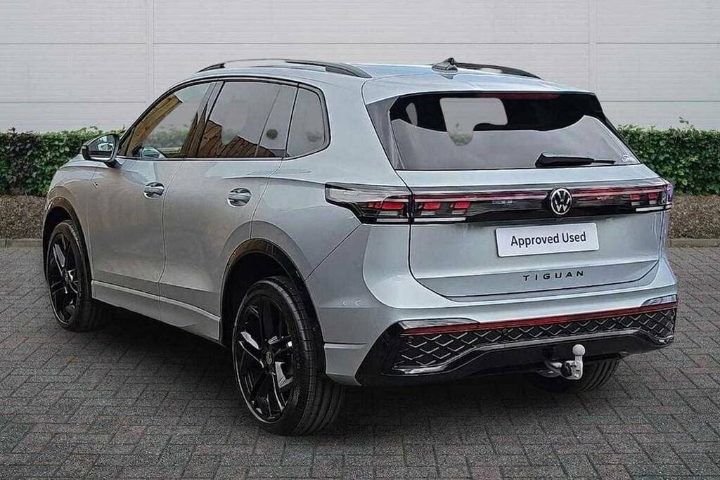 Volkswagen Tiguan 2.0 Tsi 265 4Motion Black Edition Dsg Silver #3