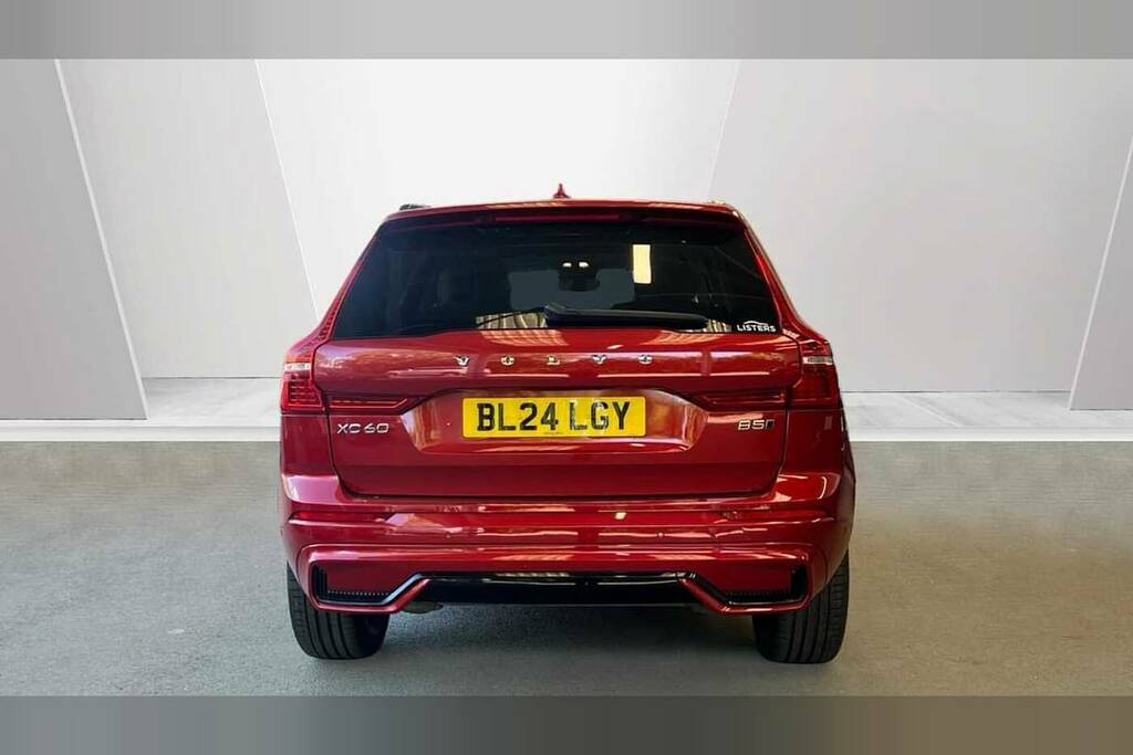 Volvo XC60 2.0 B5p Ultimate Dark Awd Geartronic BL24LGY Red #6