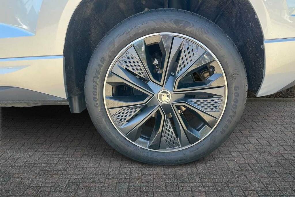 Skoda Karoq 1.5 Tsi Sportline Dsg BM23NYK Silver #5