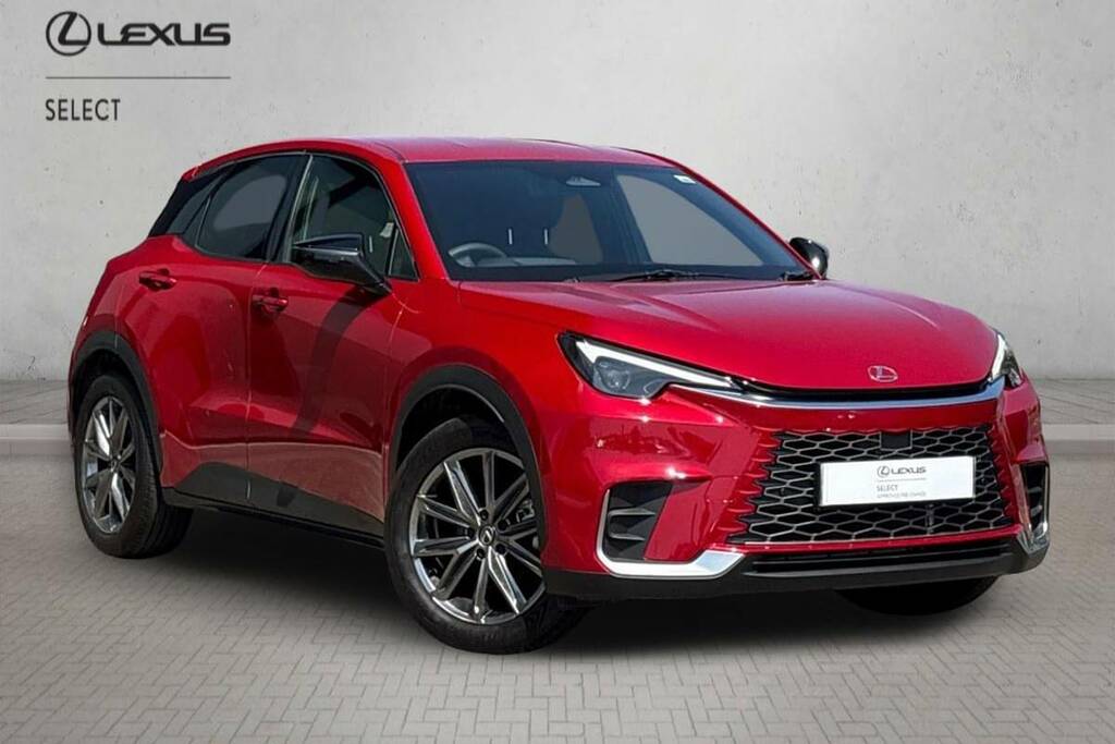 Lexus LBX 1.5 Premium Plus E-cvt Red