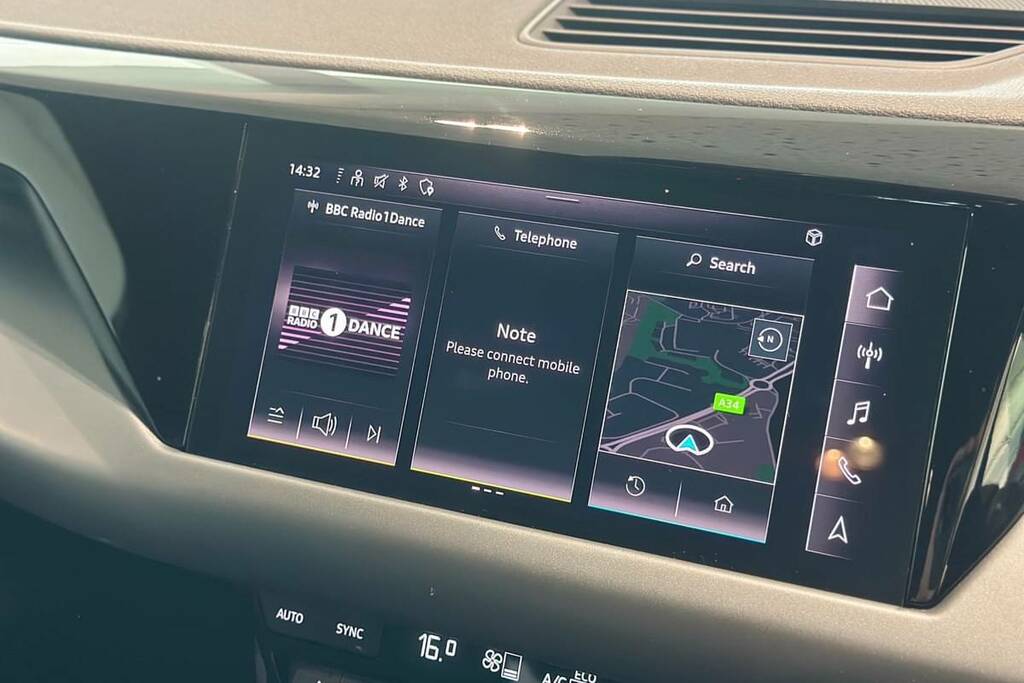 Audi E Tron GT 390Kw Quattro 93Kwh Silver #3