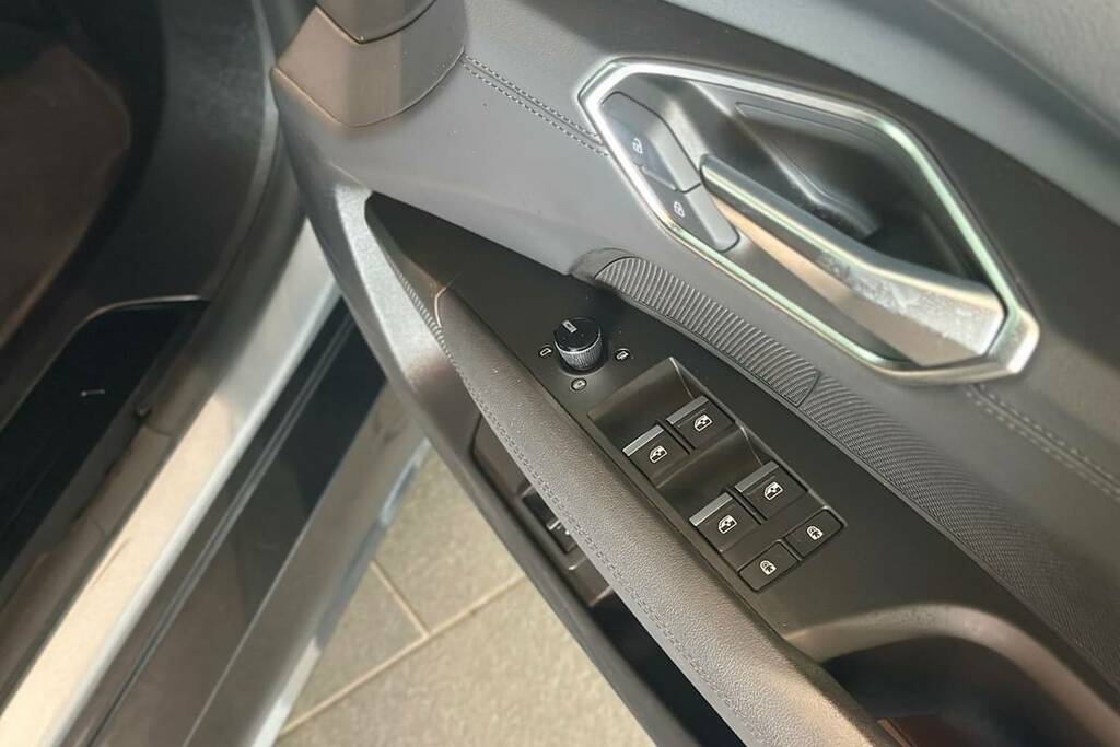 Audi E Tron GT 390Kw Quattro 93Kwh Silver #6