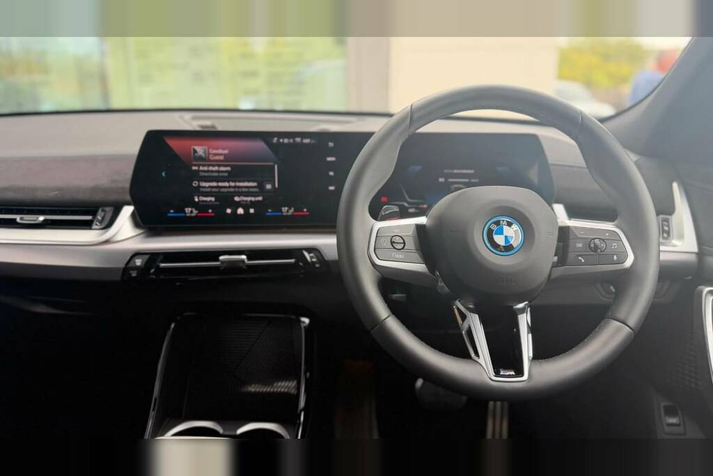 BMW iX2 230Kw Xdrive30 Shadow Edition 65Kwh Blue #6