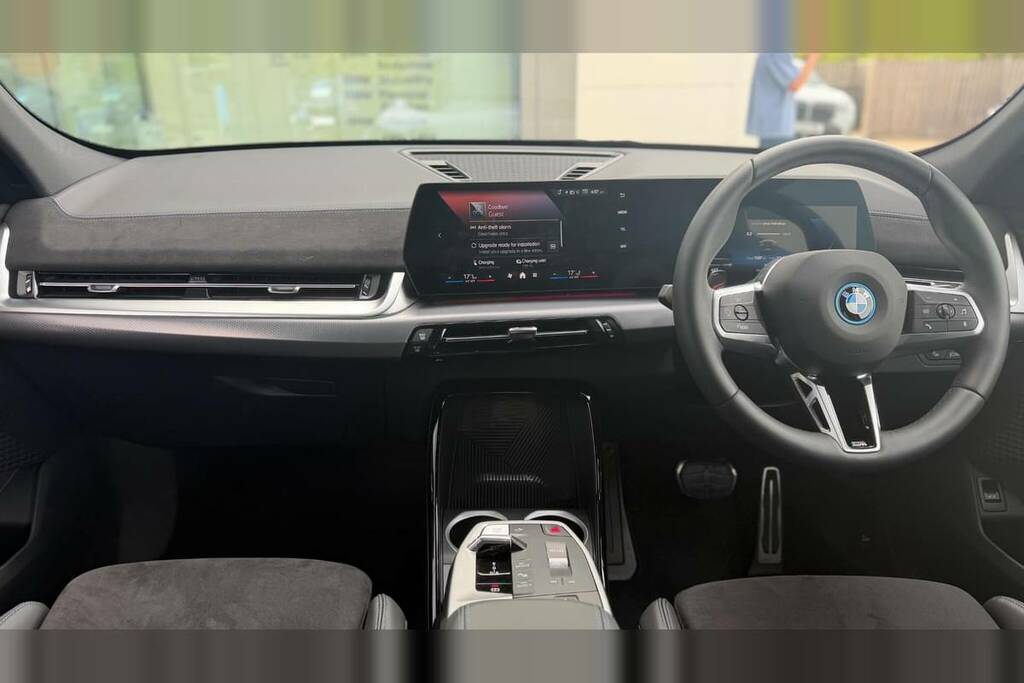 BMW iX2 230Kw Xdrive30 Shadow Edition 65Kwh Blue #5