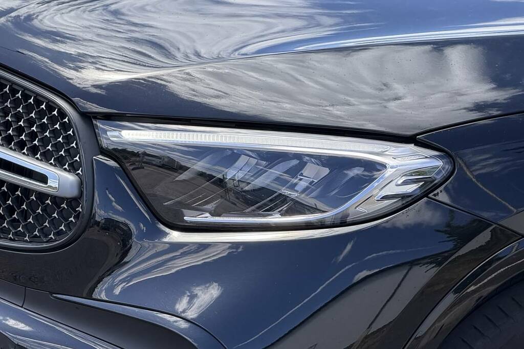 Mercedes-Benz GLC Class 300 4Matic Amg Line 9G-tronic KU25ABK Black #5