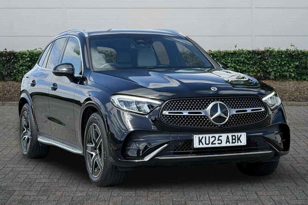 Mercedes-Benz GLC Class 300 4Matic Amg Line 9G-tronic Black