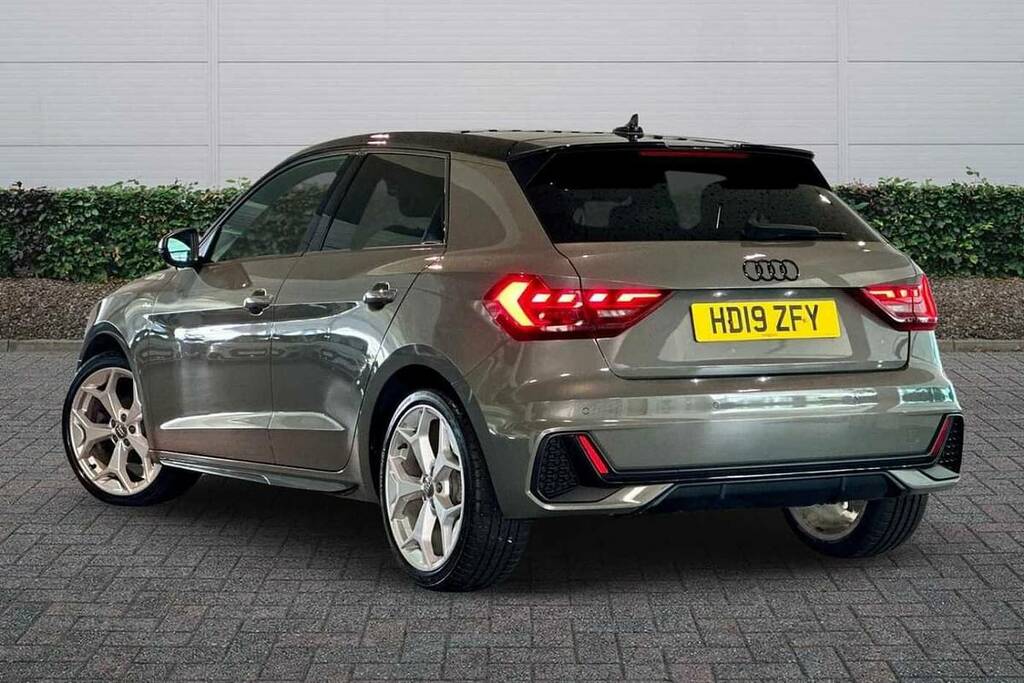Audi A1 35 Tfsi S Line Style Edition S Tronic HD19ZFY Grey #3