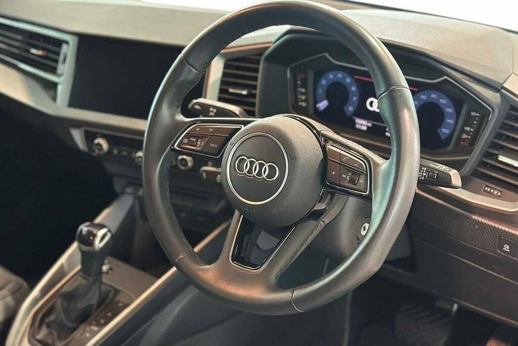 Audi A1 30 Tfsi 110 Sport S Tronic VN23BKF White #6