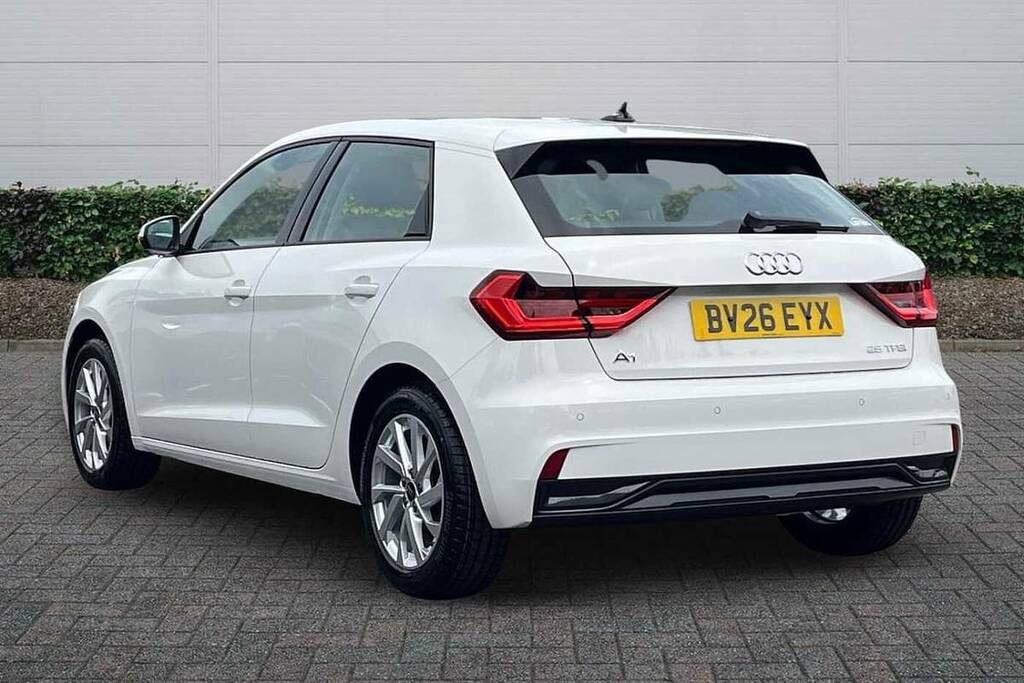 Audi A1 25 Tfsi Sport S Tronic BV26EYX White #3