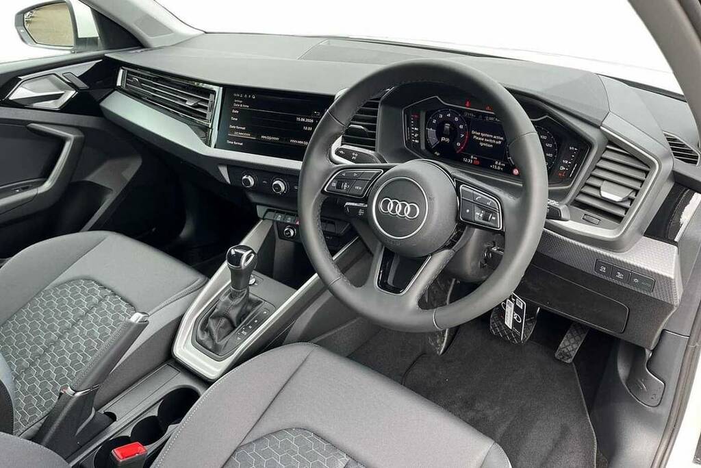 Audi A1 25 Tfsi Sport S Tronic BV26EYX White #6