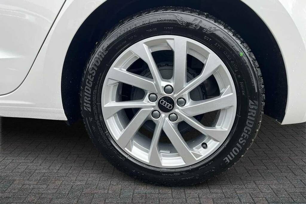 Audi A1 25 Tfsi Sport S Tronic BV26EYX White #5
