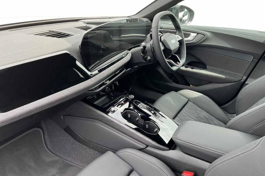 Audi A5 2.0 Tfsi 299 E Quattro Black Ed S Tronic BT26OMV White #2