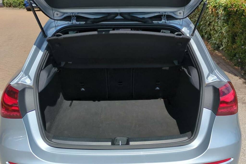 Mercedes-Benz A Class A180 Sport Edition KN25ZVK Silver #2