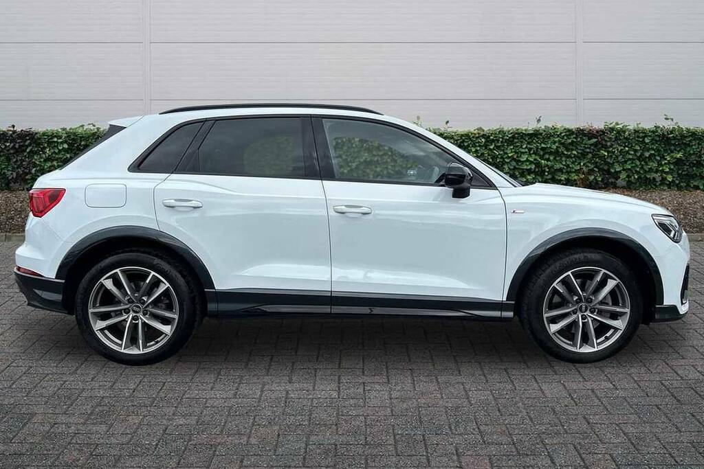 Audi Q3 40 Tfsi Quattro Black Edition S Tronic White #4