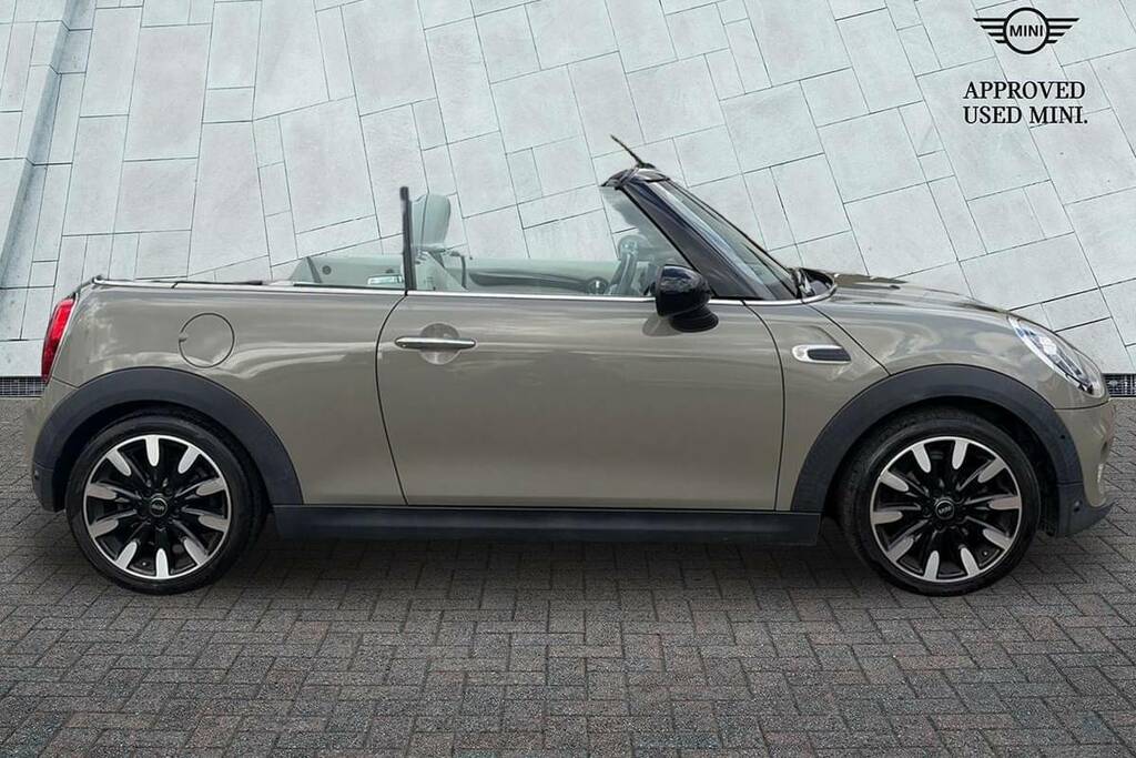 Mini Convertible 1.5 Cooper Exclusive II Grey #3