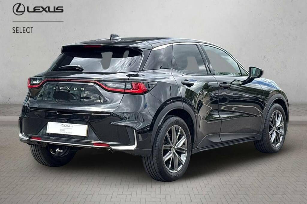Lexus LBX 1.5 Takumi E-cvt WR74XSM Black #2