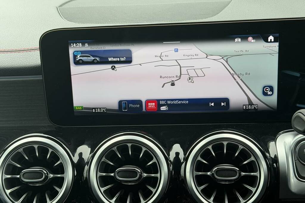 Mercedes-Benz EQB 250 140Kw Amg Line Premium 70.5Kwh White #3