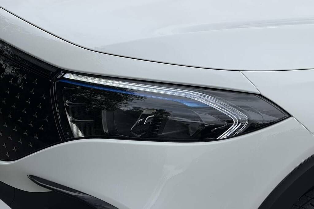 Mercedes-Benz EQB 250 140Kw Amg Line Premium 70.5Kwh White #6