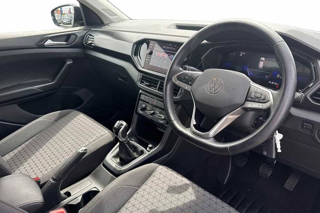 Volkswagen T-Cross 1.0 Tsi 110 Se Edition GF23FCN Black #6