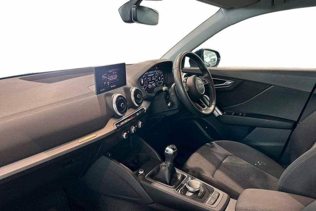 Audi Q2 30 Tfsi Sport BP23ZCX Blue #2