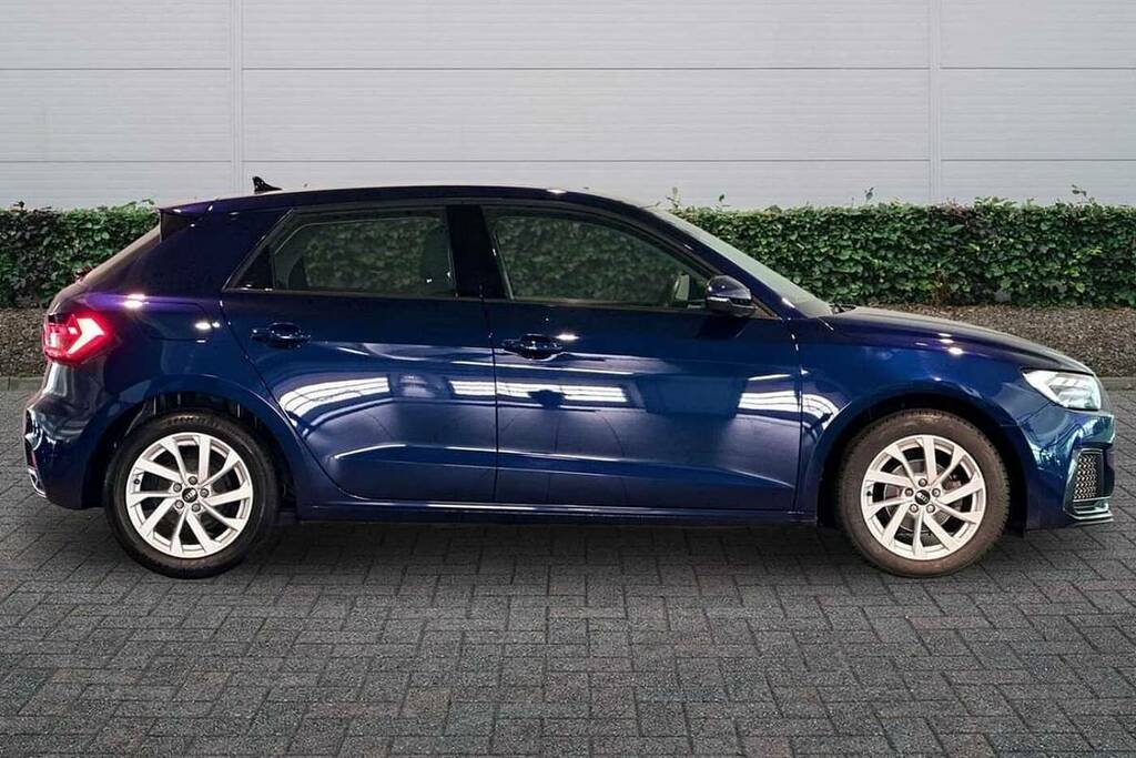 Audi A1 25 Tfsi Sport BL24FDX Blue #4