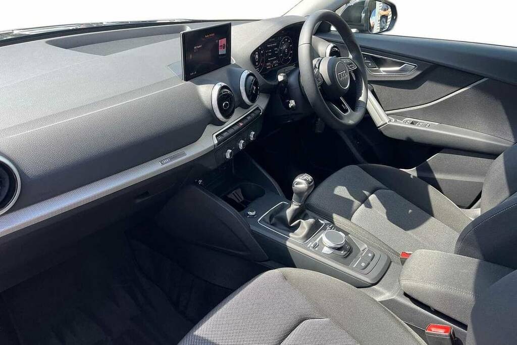 Audi Q2 30 Tfsi Sport BT23AVM Black #2