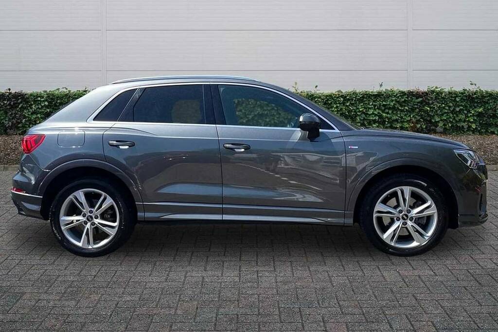 Audi Q3 45 Tfsi E S Line S Tronic BC21TYB Grey #4