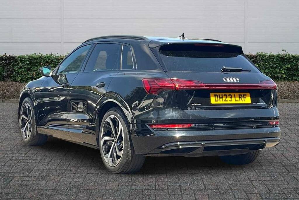Audi E-tron 230Kw 50 Quattro 71Kwh Black Edition Black #3