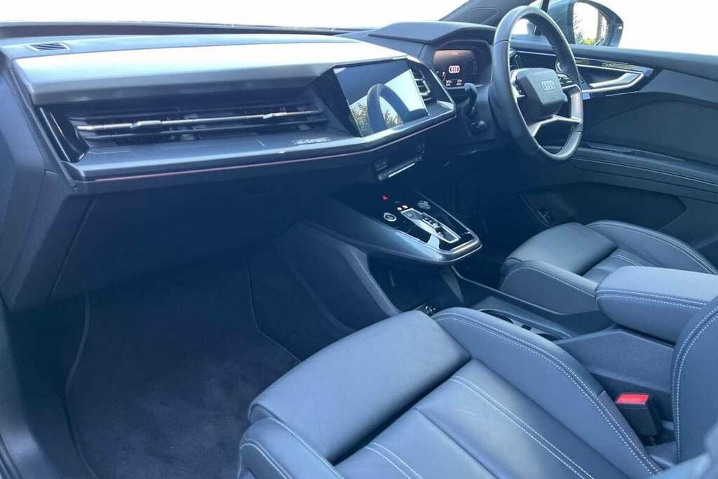 Audi Q4 E Tron 210Kw 45 82Kwh S Line Leather Grey #2